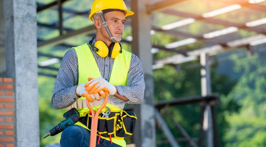 Professional gutter cleaning in Tripoli, IA